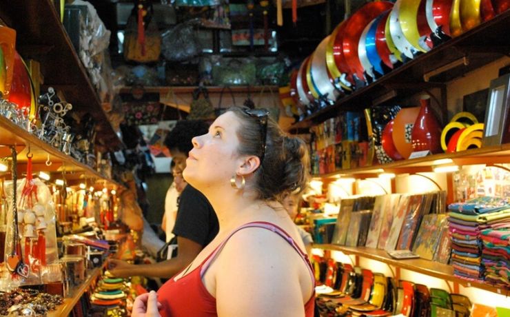 Top 8 Things to Buy in Hanoi You Should Not Miss