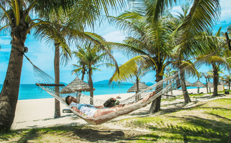 Scenic North & Central Vietnam with Hoi An Beach Getaway