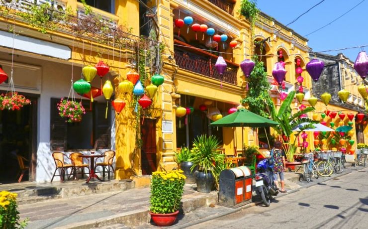 Hanoi to Saigon Tour