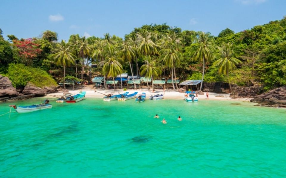 Vietnam Unveiled: From Highlands to Phu Quoc Discovery