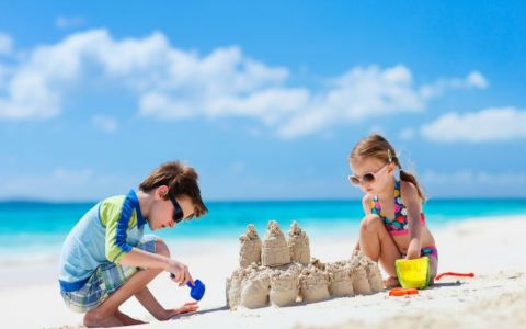 13-Day Family Trip with Beach Stay