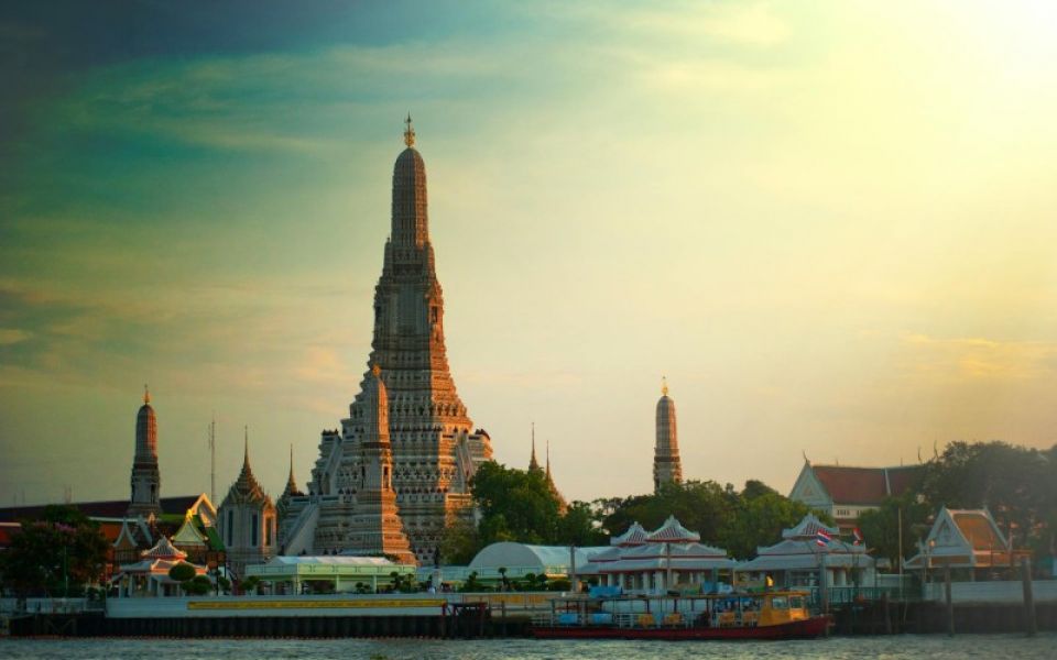 The Southeast Asian Epic: 22 Days Around Thailand, Laos, Cambodia & Vietnam