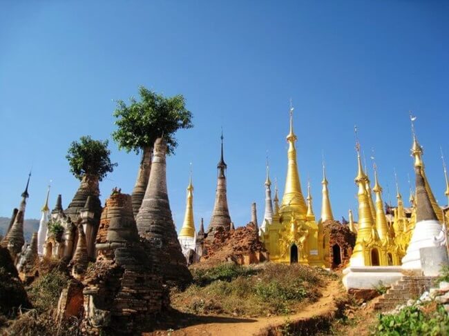 Pagodas at Nyaung Oak Pagodas in Inle Lake