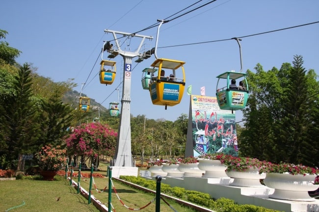 vietnam cable car 23